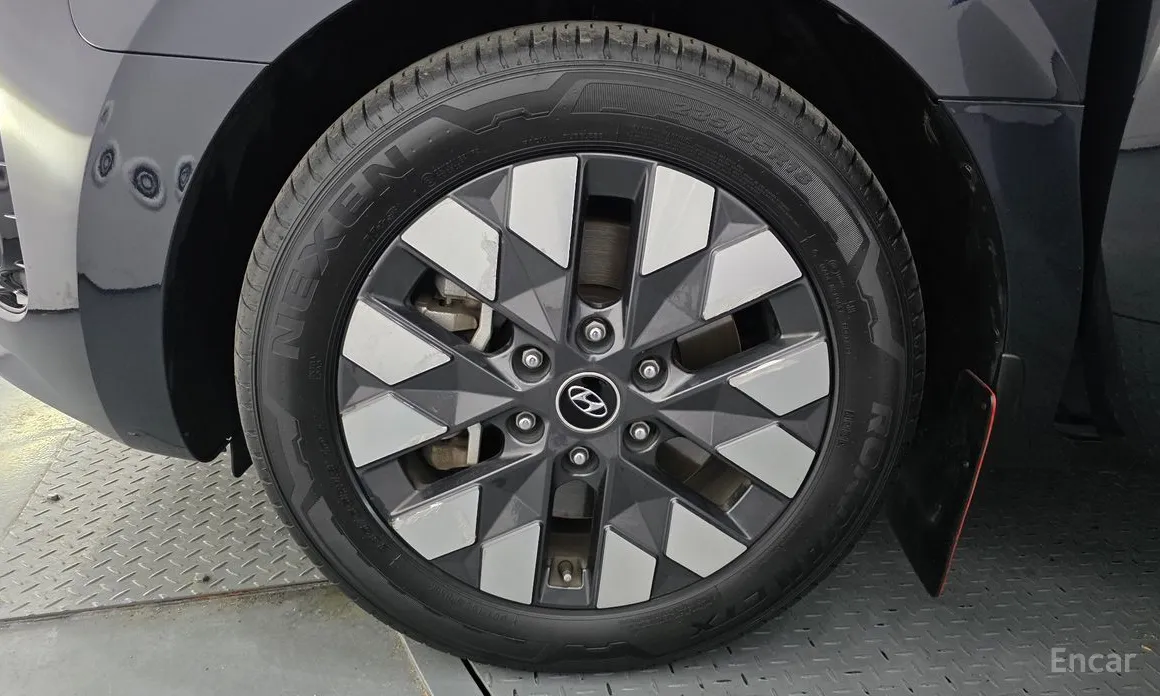 Фото 5 - Hyundai Staria