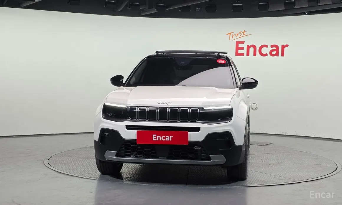 Фото 3 - Jeep Avenger