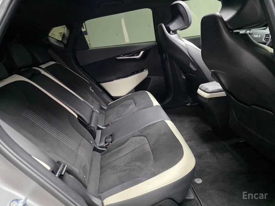 Photo 17 - Kia EV6