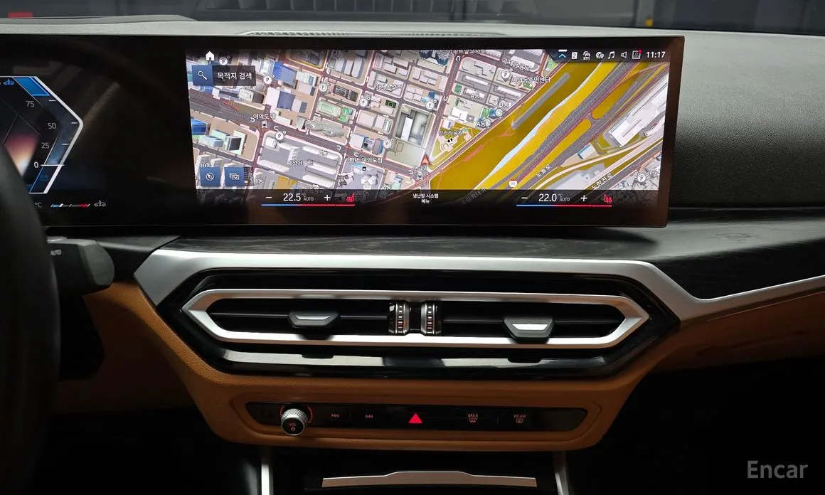 Photo 14 - BMW 3 Series