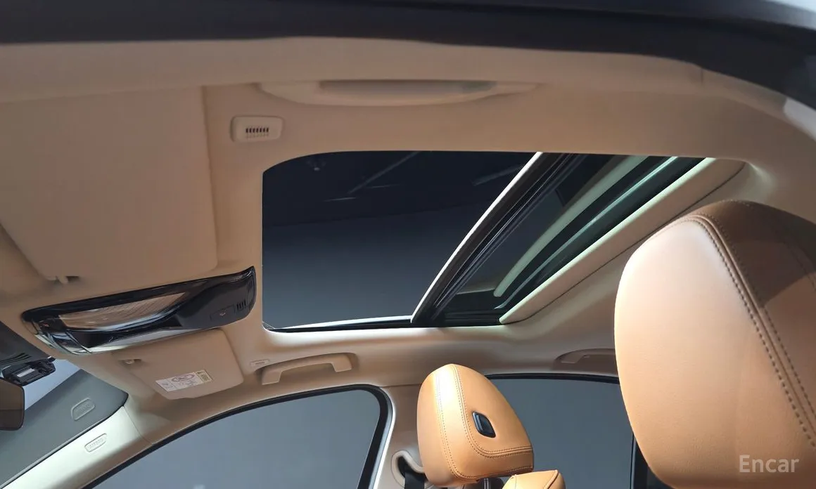 Photo 18 - BMW 3 Series