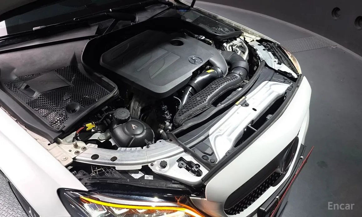 Фото 6 - Mercedes-Benz C-Class