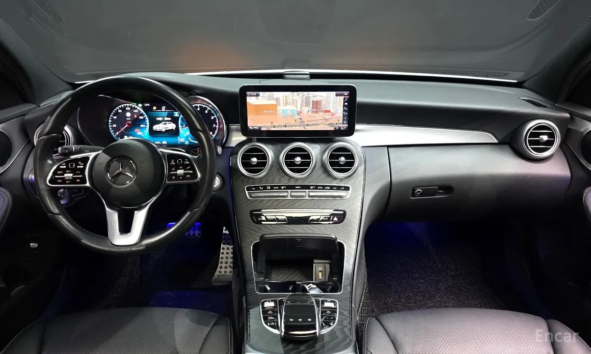 Фото 7 - Mercedes-Benz C-Class