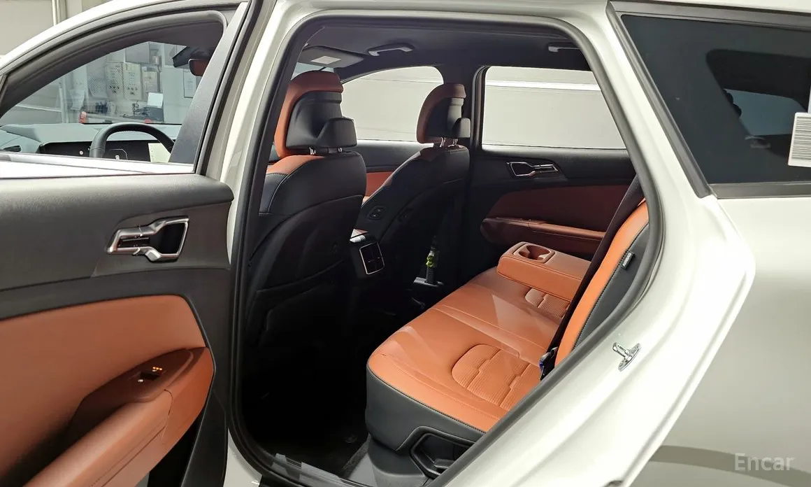 Фото 11 - Kia Sportage