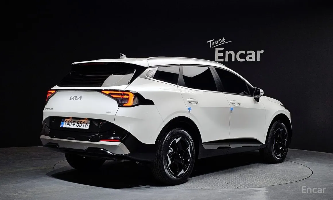 Фото 2 - Kia Sportage