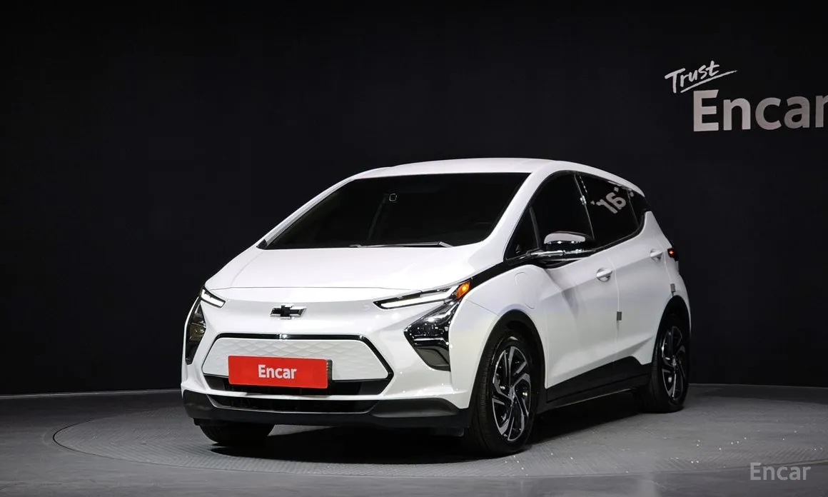 Фото 1 - Chevrolet Bolt EV