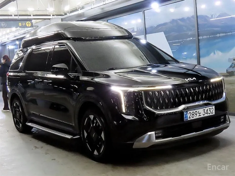 Фото 1 - Kia Carnival