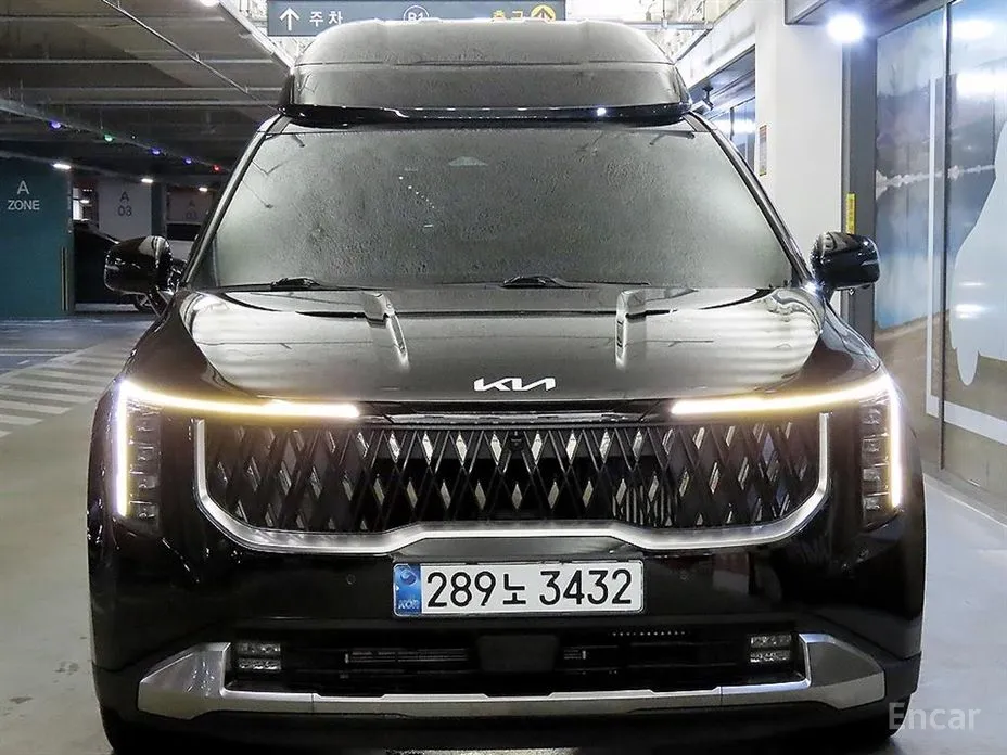 Фото 2 - Kia Carnival