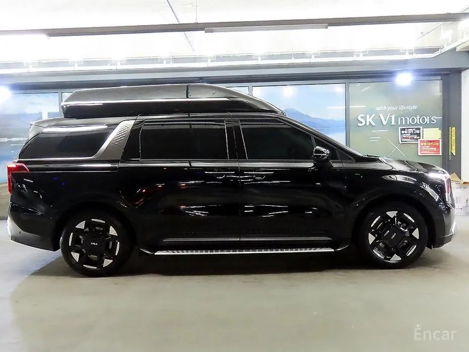 Фото 3 - Kia Carnival