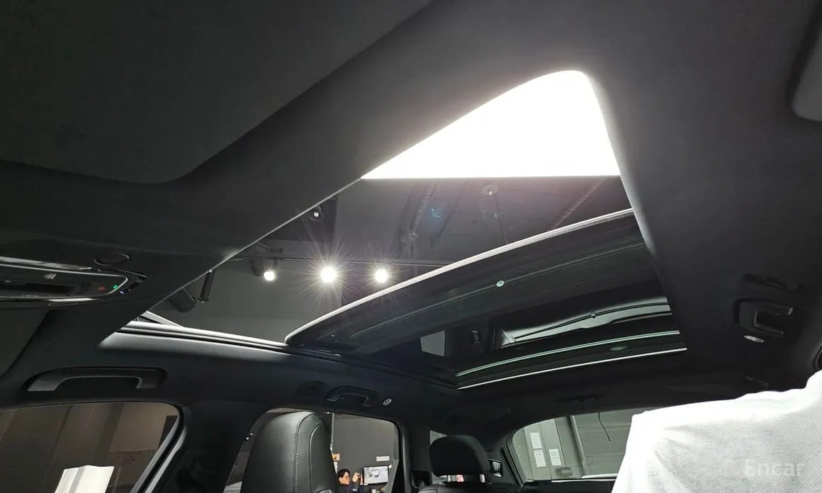 Фото 18 - Audi Q7