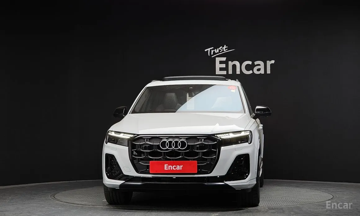 Фото 3 - Audi Q7