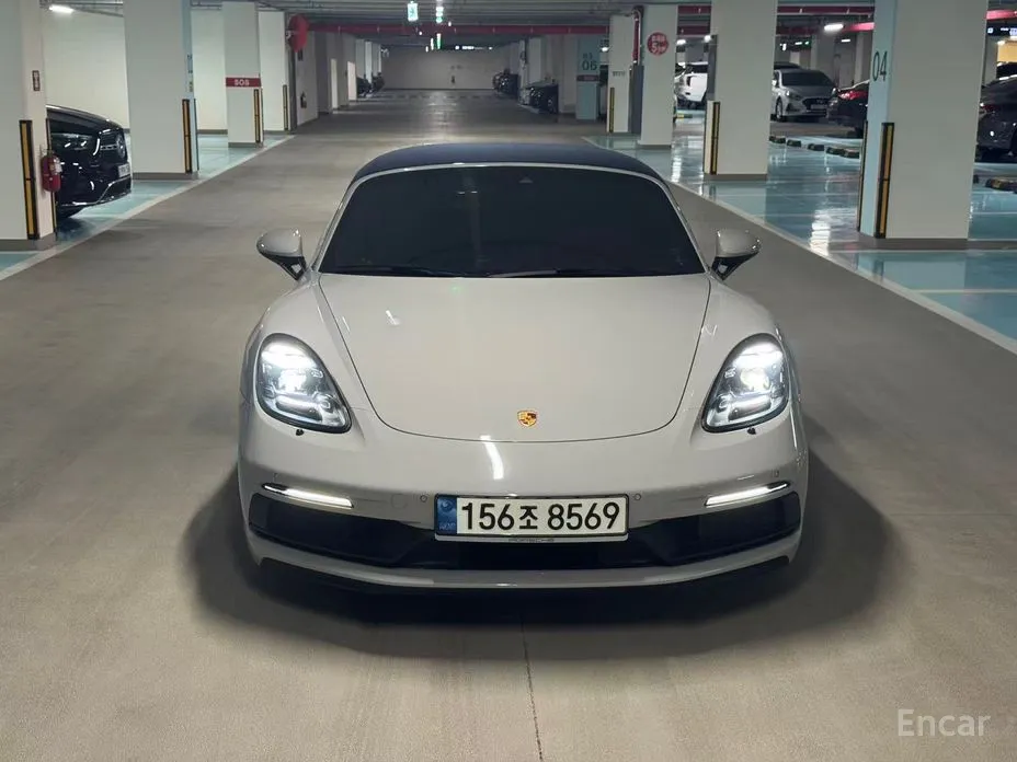 Фото 3 - Porsche 718