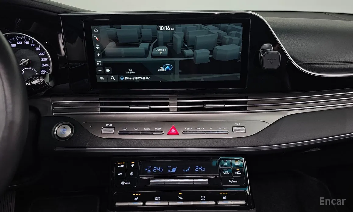 Фото 14 - Hyundai Grandeur