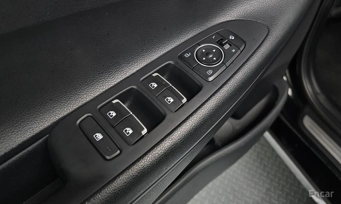 Фото 17 - Hyundai Grandeur