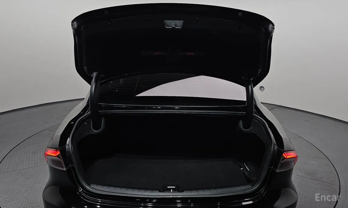 Фото 20 - Hyundai Grandeur