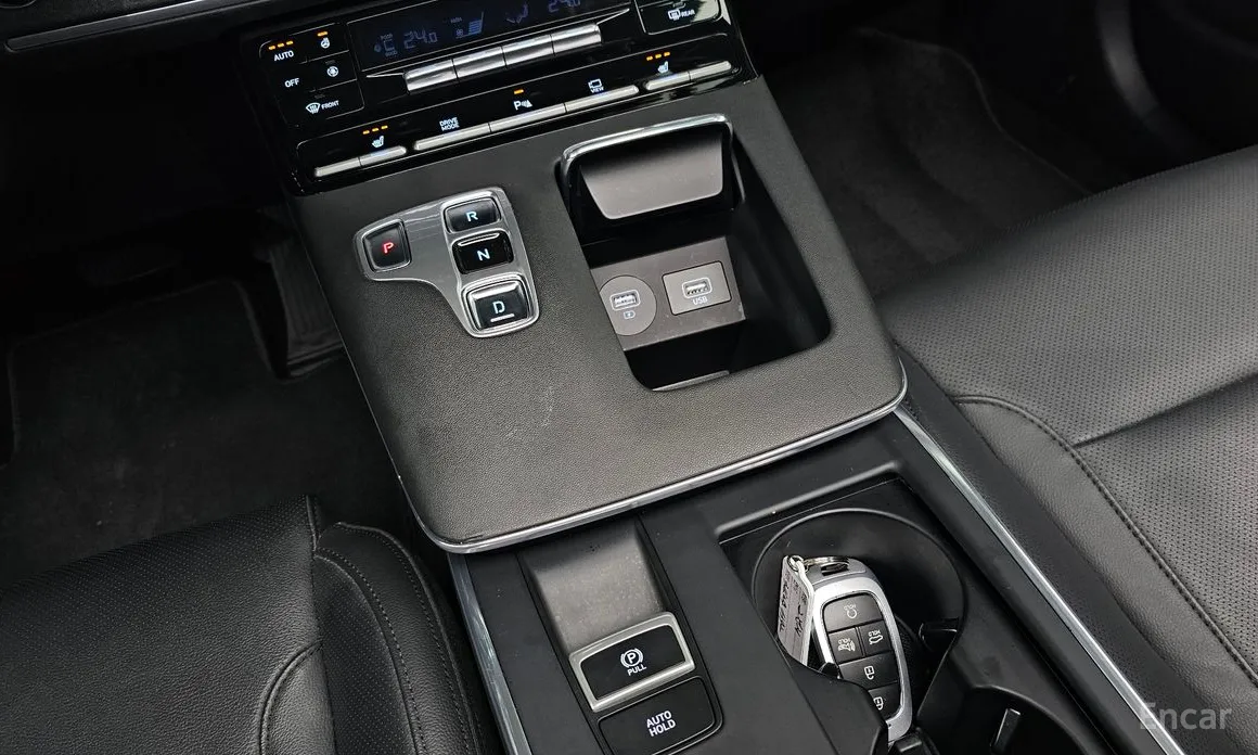 Фото 9 - Hyundai Grandeur