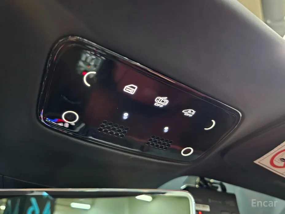 Фото 14 - Ferrari SF90