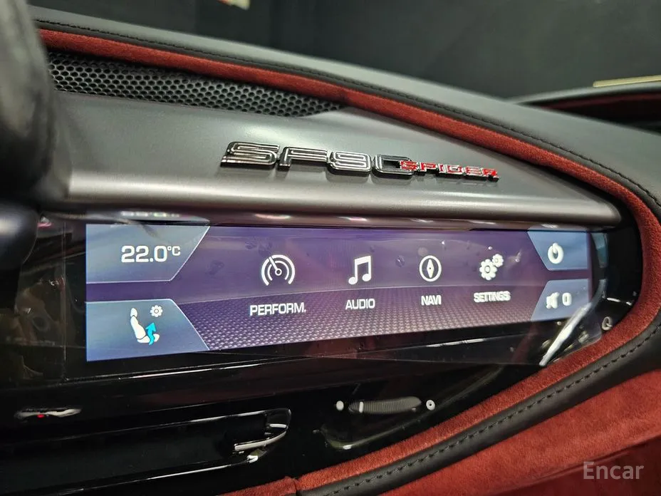 Фото 9 - Ferrari SF90