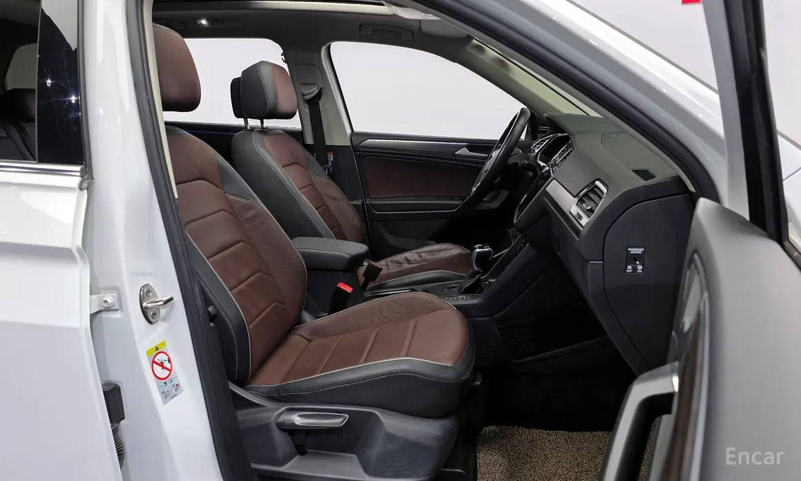 Фото 11 - Volkswagen Tiguan