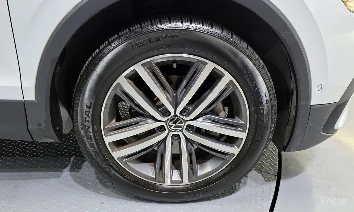 Фото 5 - Volkswagen Tiguan