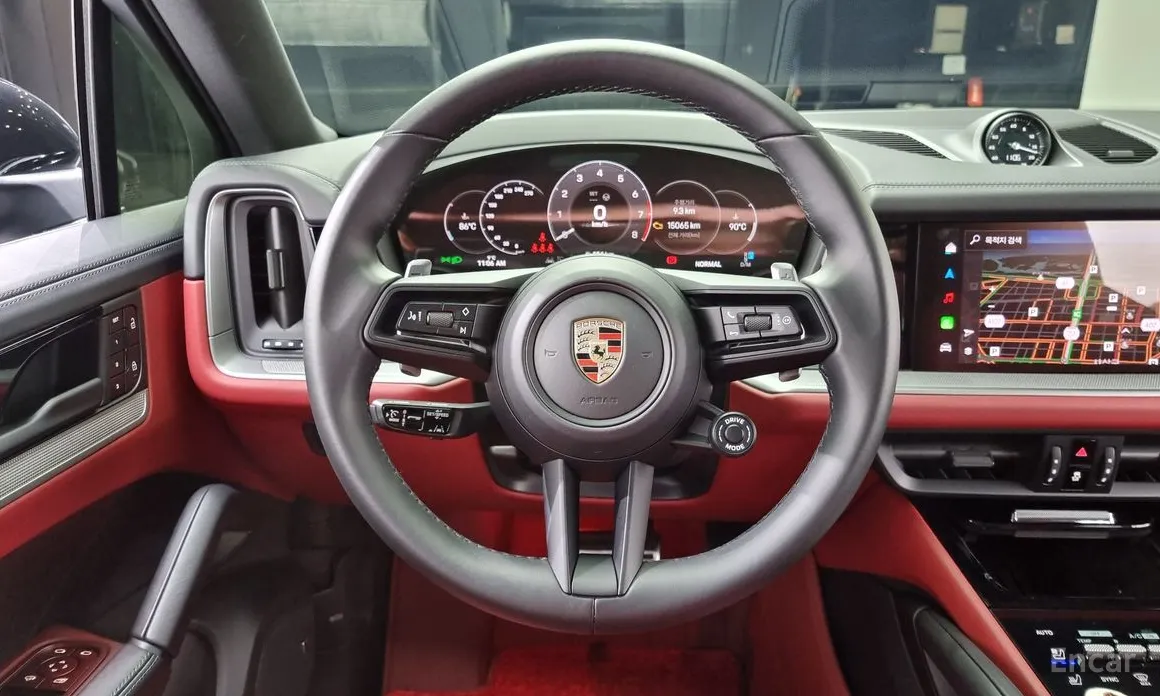 Фото 13 - Porsche Cayenne