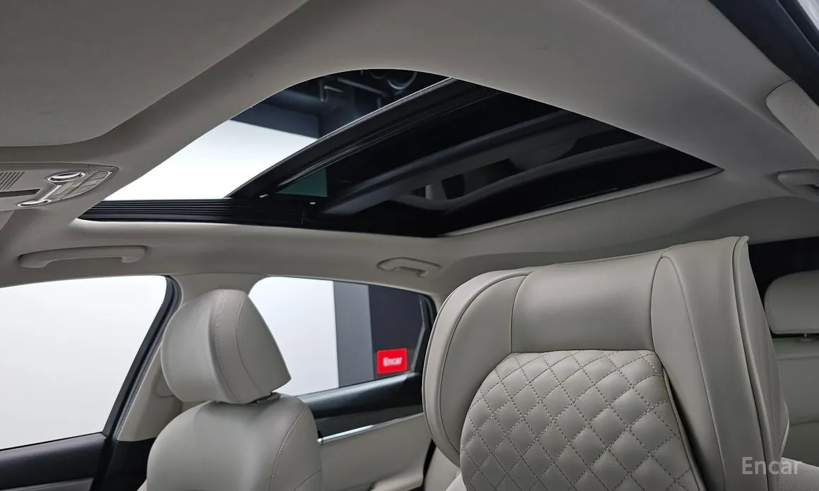 Фото 16 - Hyundai Grandeur