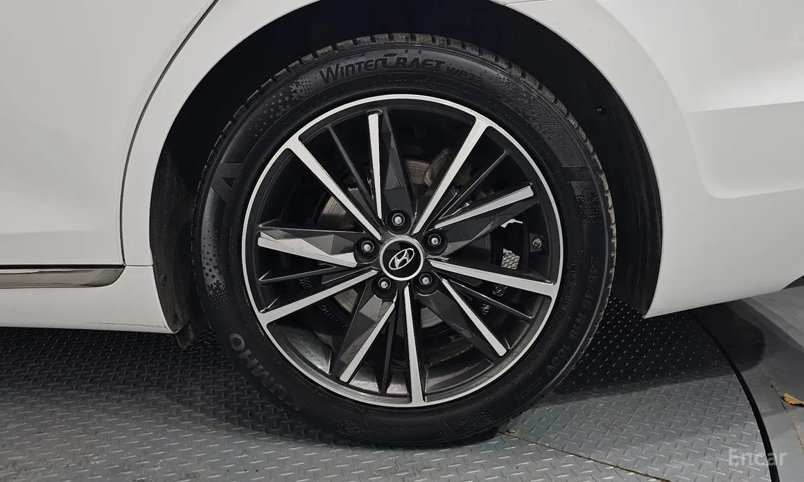 Фото 5 - Hyundai Grandeur