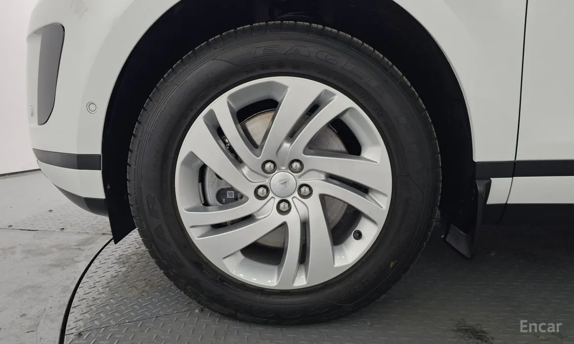 Photo 9 - Land Rover Range Rover Evoque