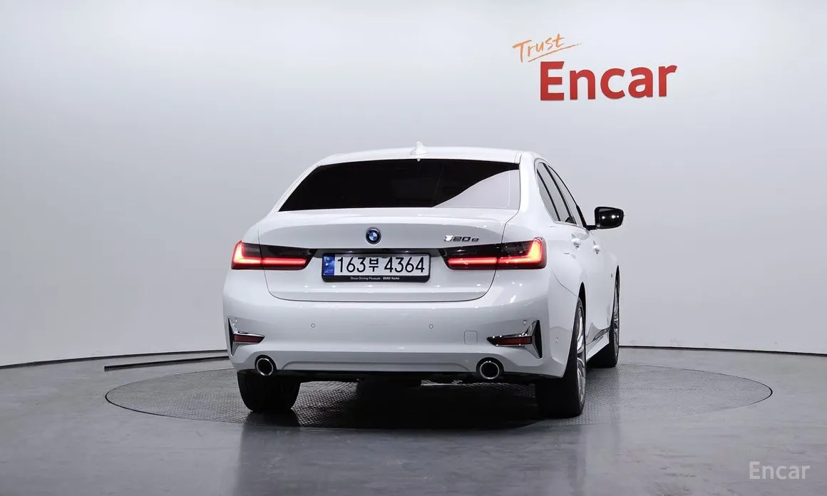 Фото 4 - BMW 3 Series