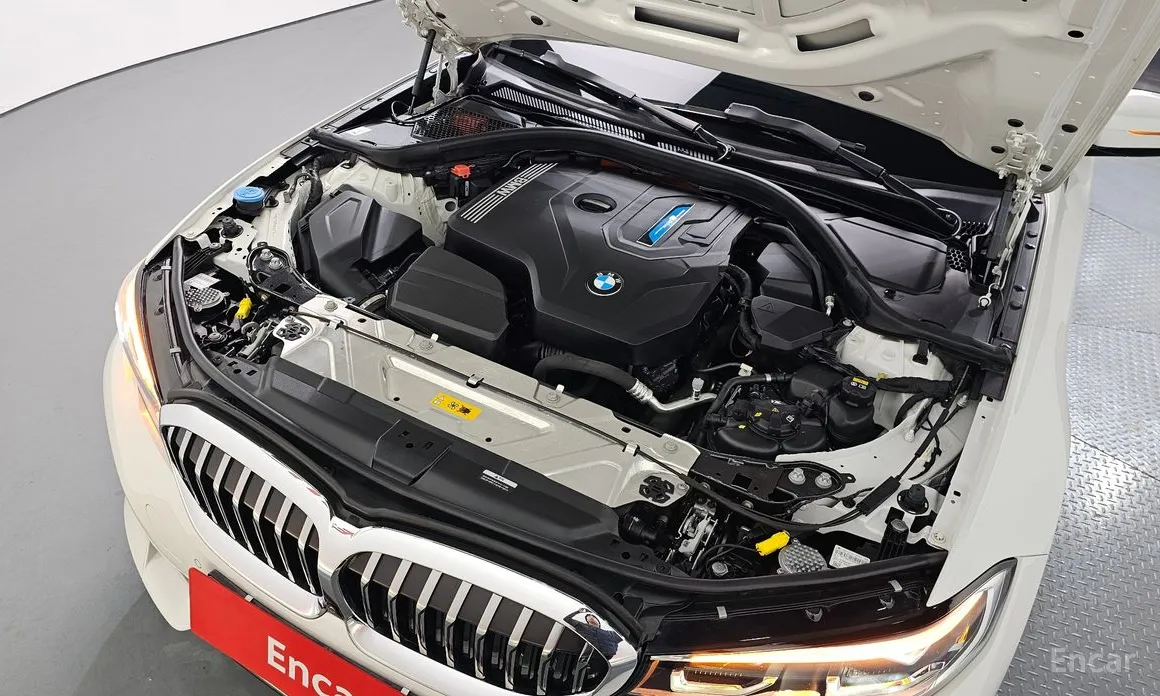 Фото 6 - BMW 3 Series