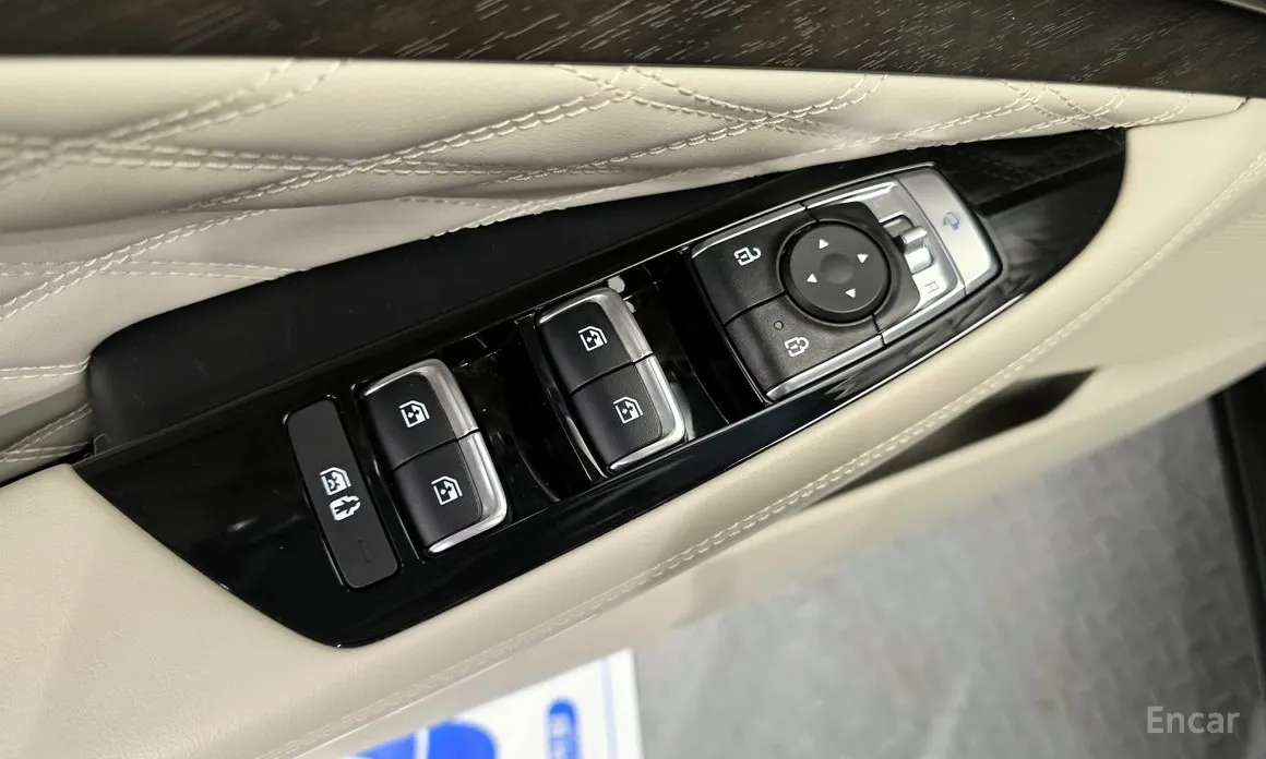 Фото 14 - Kia K8