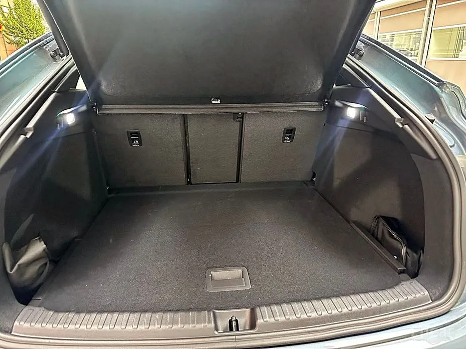 Фото 16 - Audi Q4 e-tron