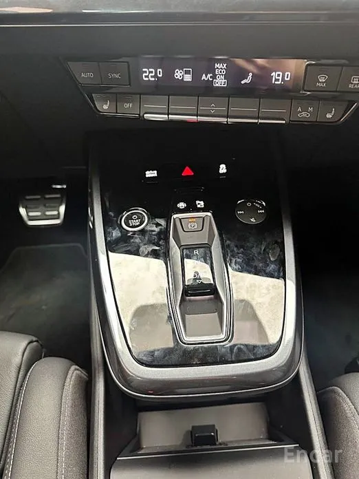 Фото 8 - Audi Q4 e-tron