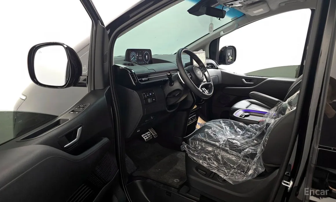 Фото 10 - Hyundai Staria