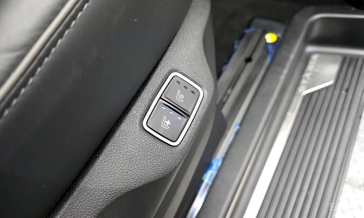 Фото 18 - Hyundai Staria