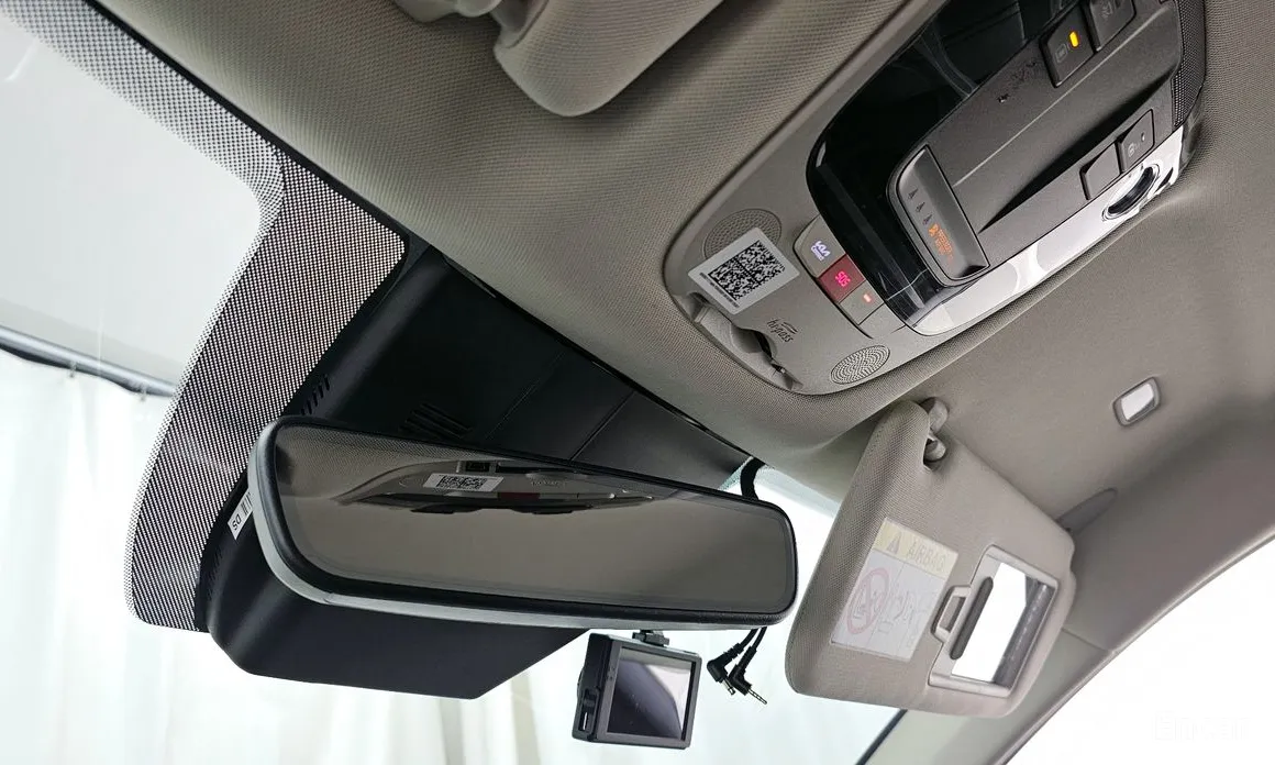 Фото 17 - Kia K5