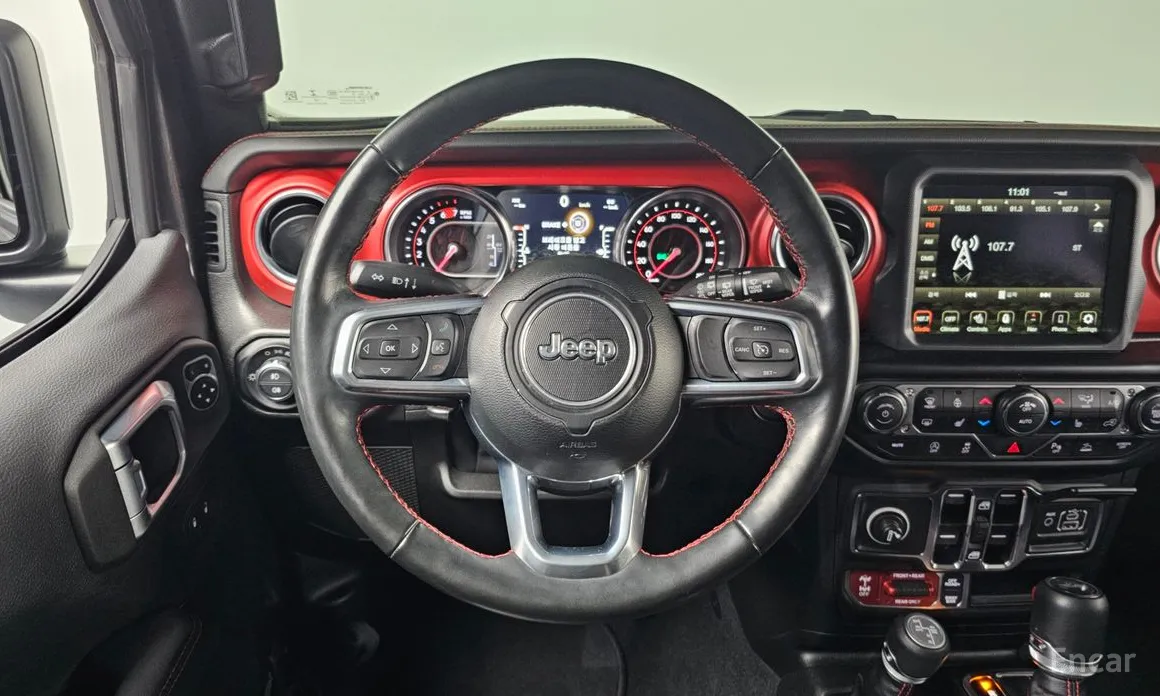 Фото 13 - Jeep Wrangler