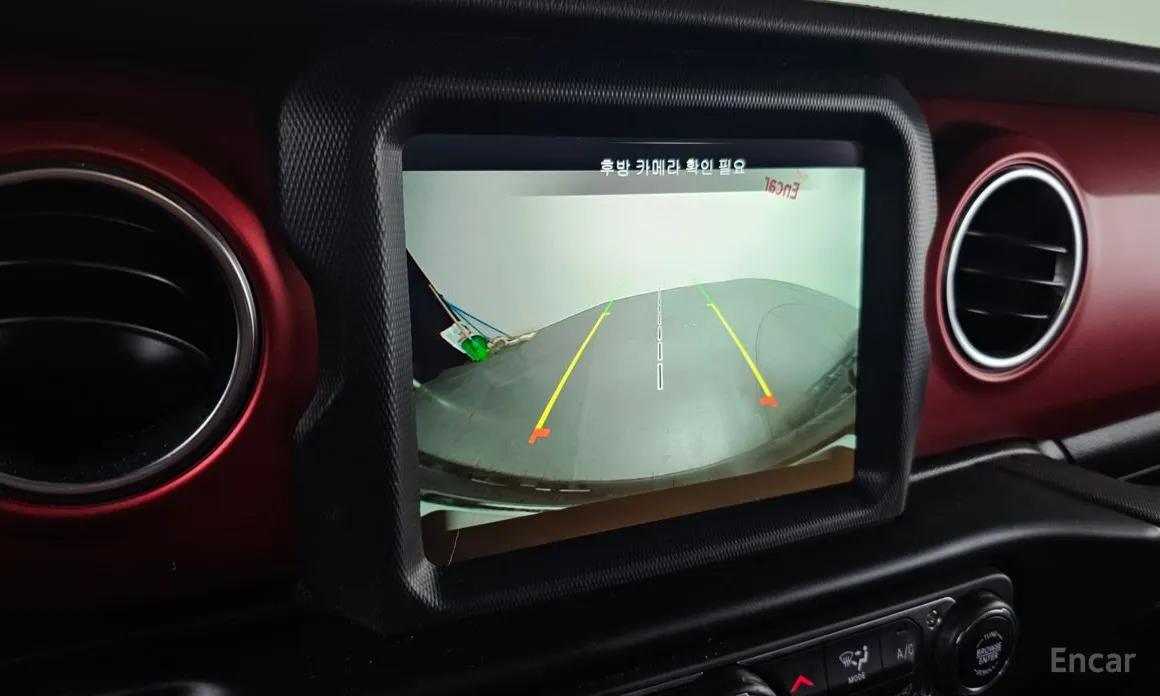 Фото 17 - Jeep Wrangler