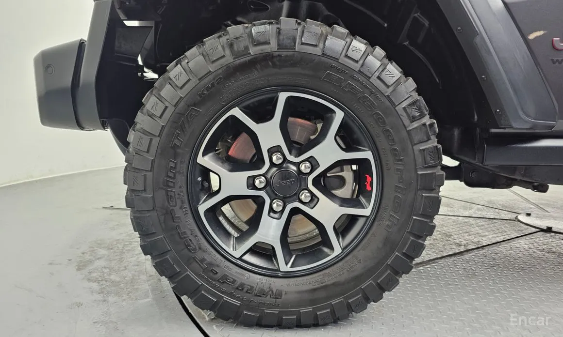 Фото 5 - Jeep Wrangler