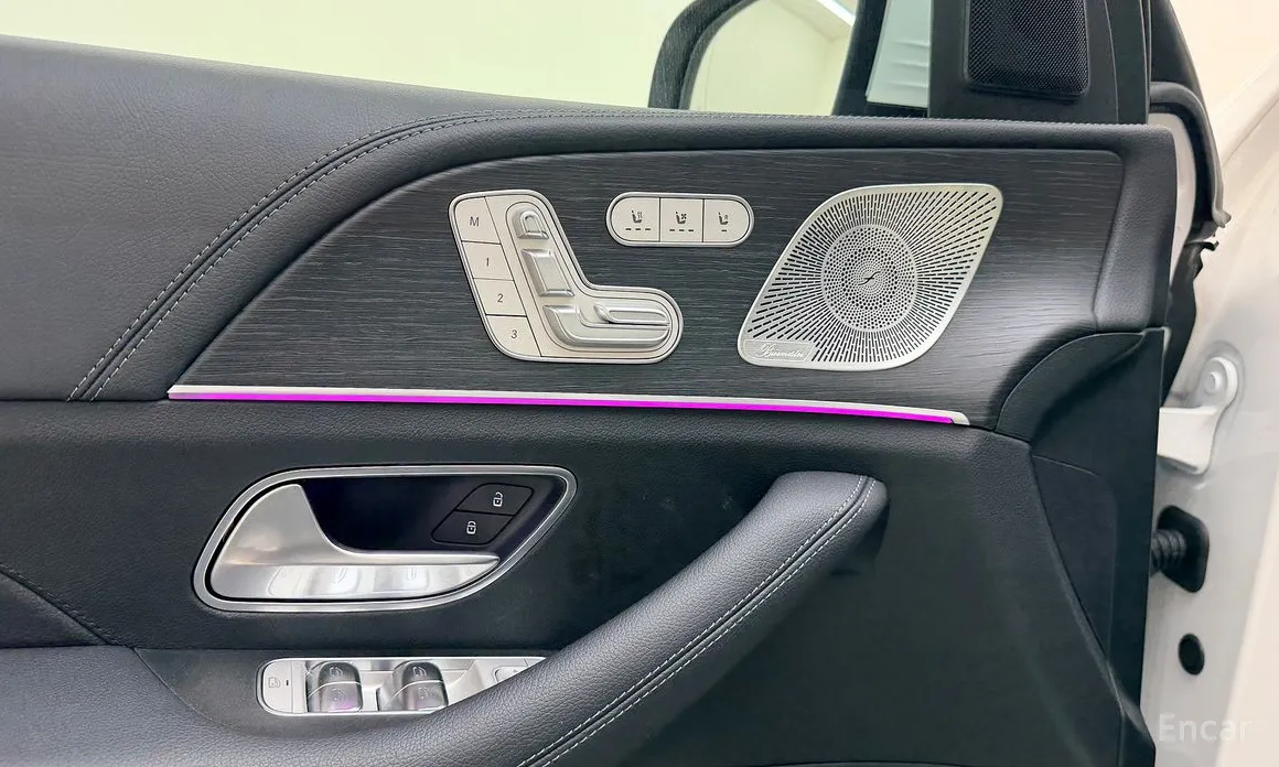 Фото 20 - Mercedes-Benz GLE-Class