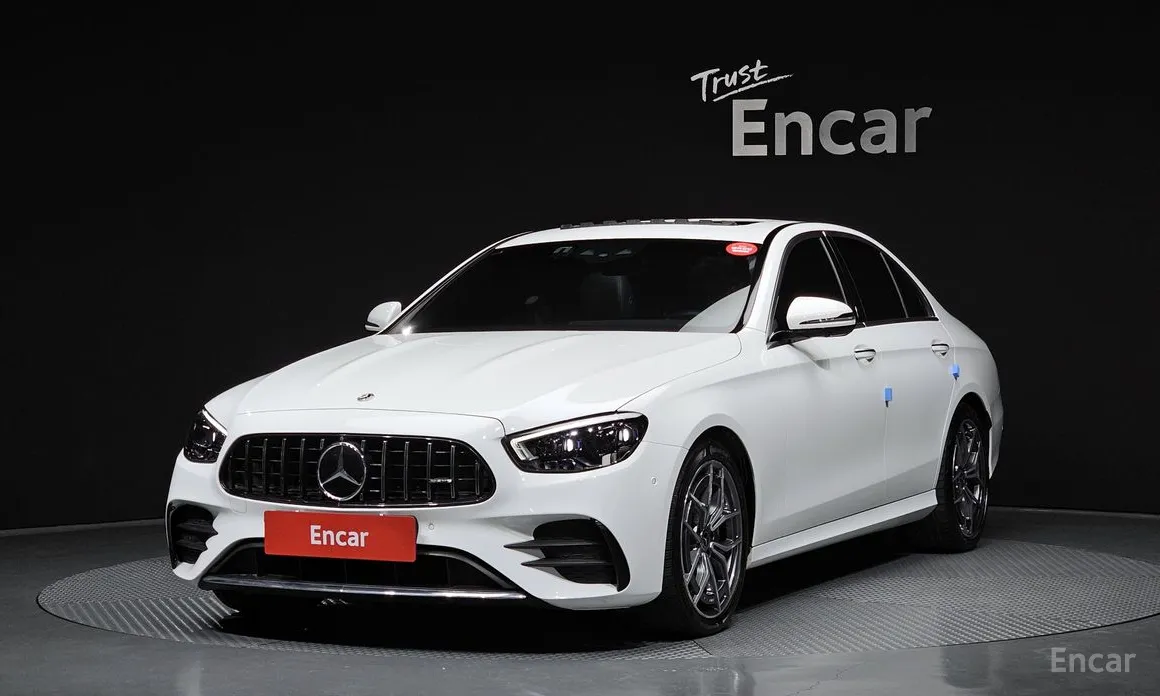 Фото 1 - Mercedes-Benz E-Class