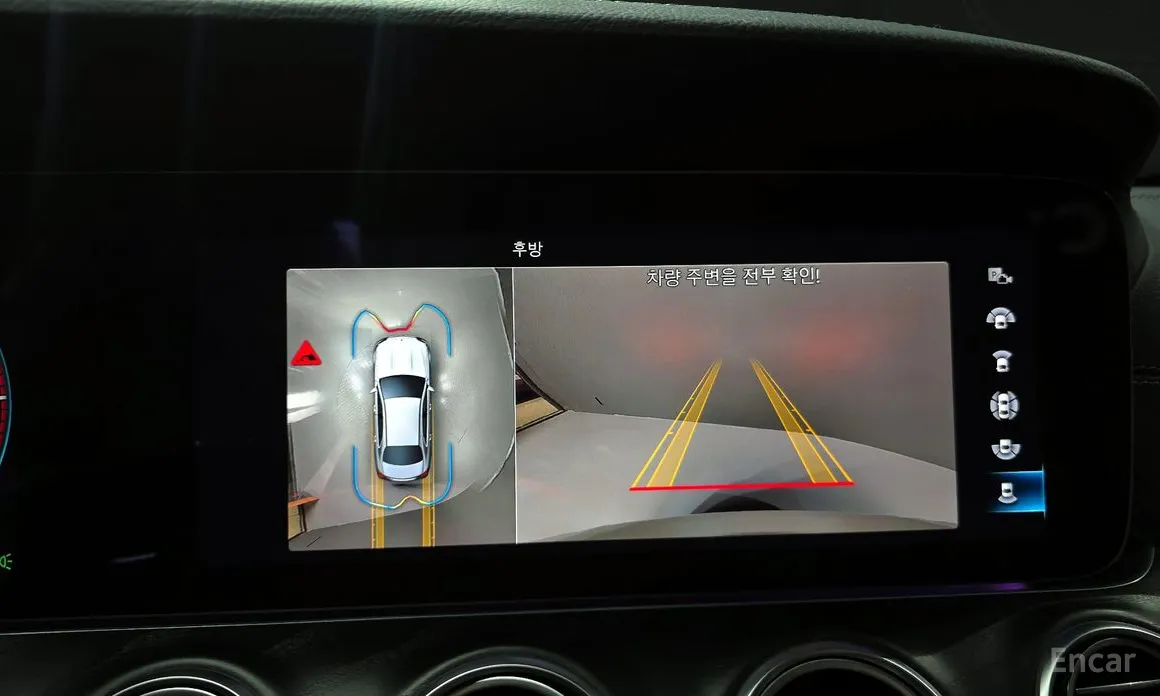 Фото 14 - Mercedes-Benz E-Class