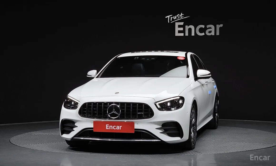 Фото 3 - Mercedes-Benz E-Class