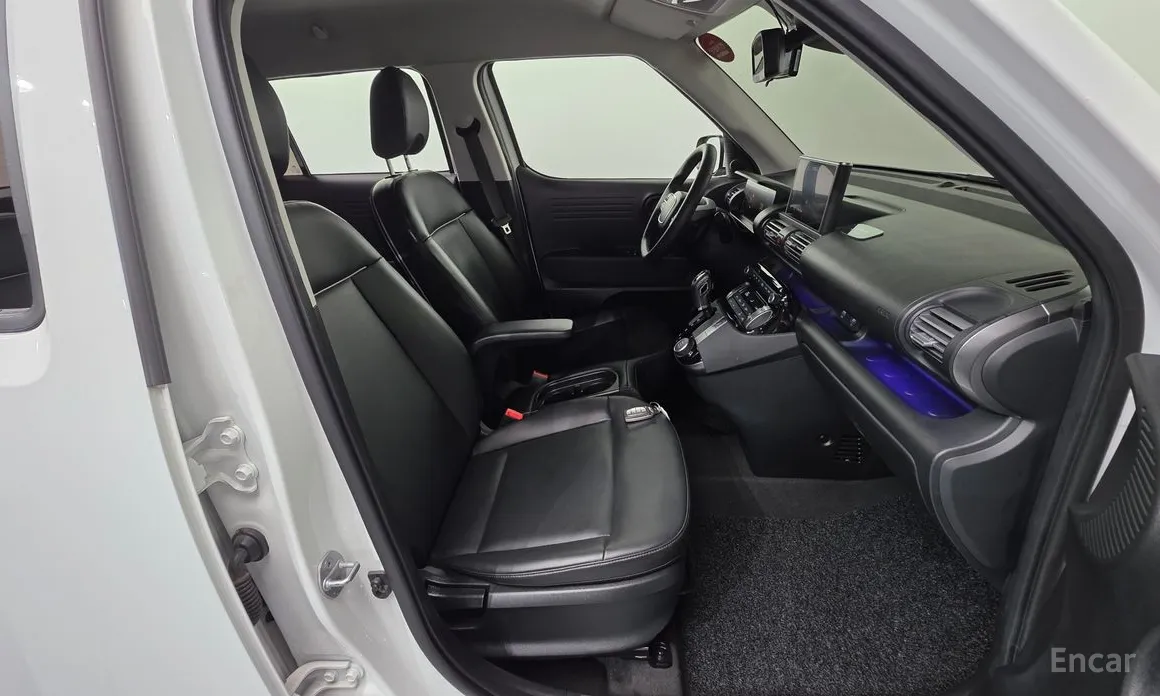 Фото 10 - Hyundai Casper