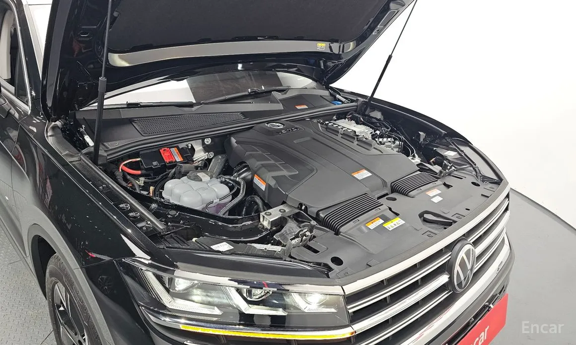 Фото 6 - Volkswagen Touareg