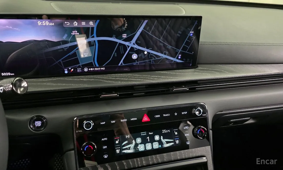 Фото 14 - Genesis GV80