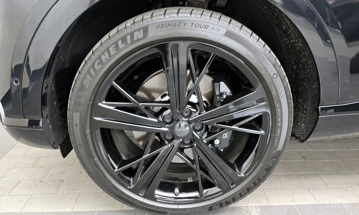 Фото 5 - Genesis GV80