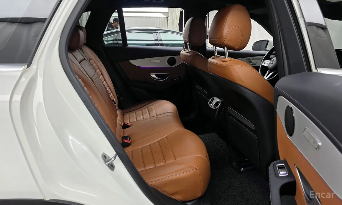 Фото 12 - Mercedes-Benz GLC-Class