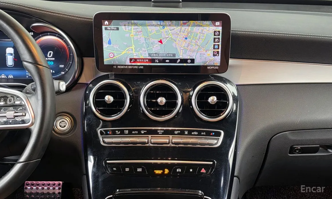 Фото 14 - Mercedes-Benz GLC-Class