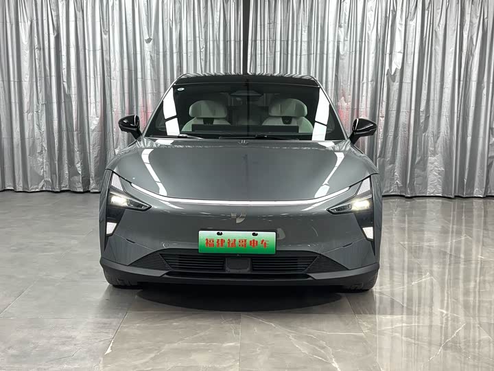 Фото 2 - Geely Jiyue 01